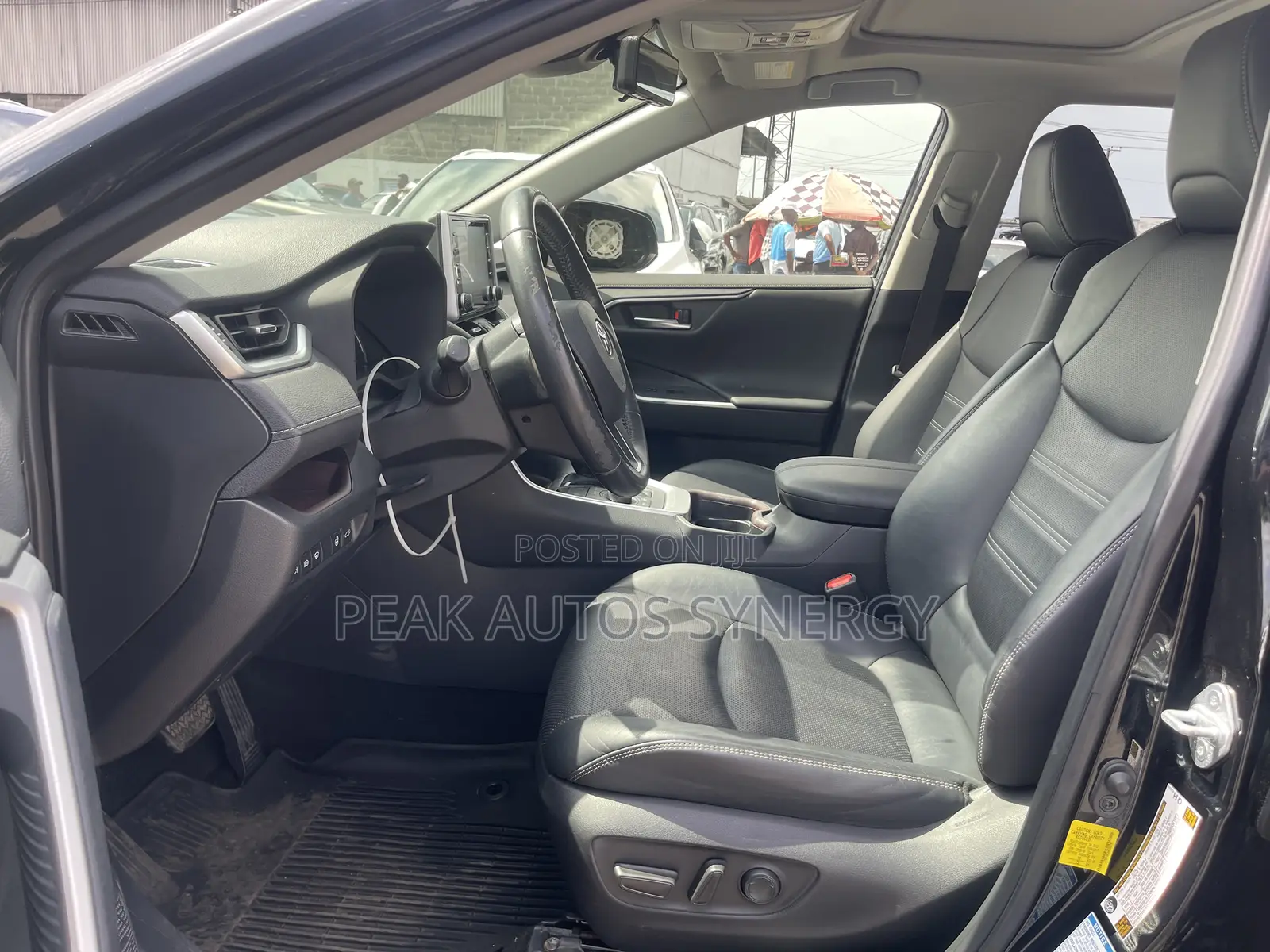 Toyota RAV4 Limited 2021 Black