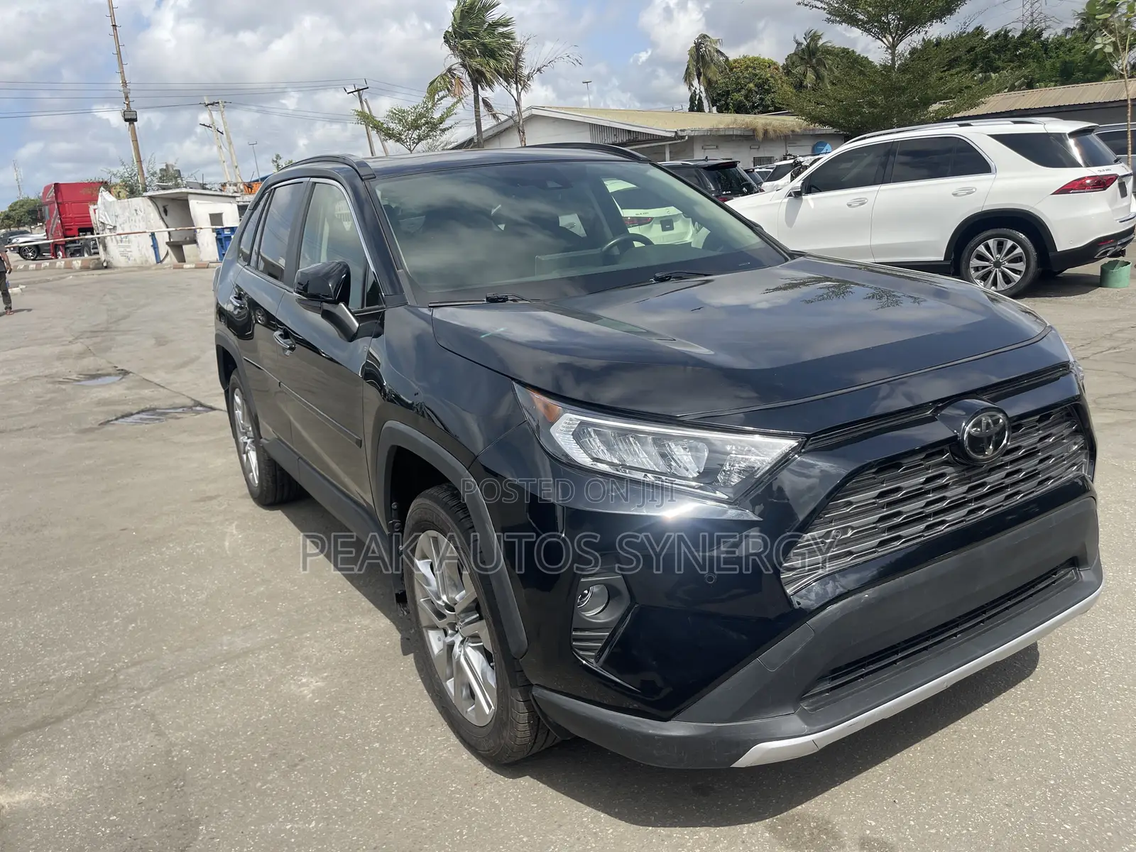 Toyota RAV4 Limited 2021 Black