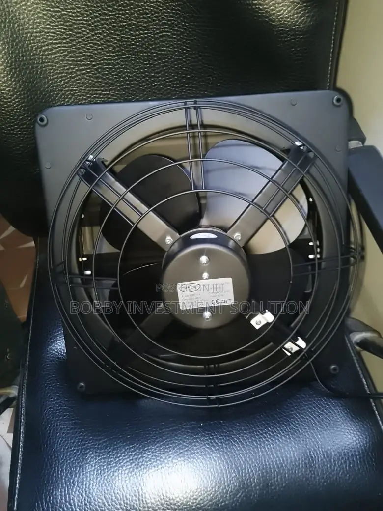 Wall-Mounted 300mm Industrial Exhaust Fan With Gravity Shutter