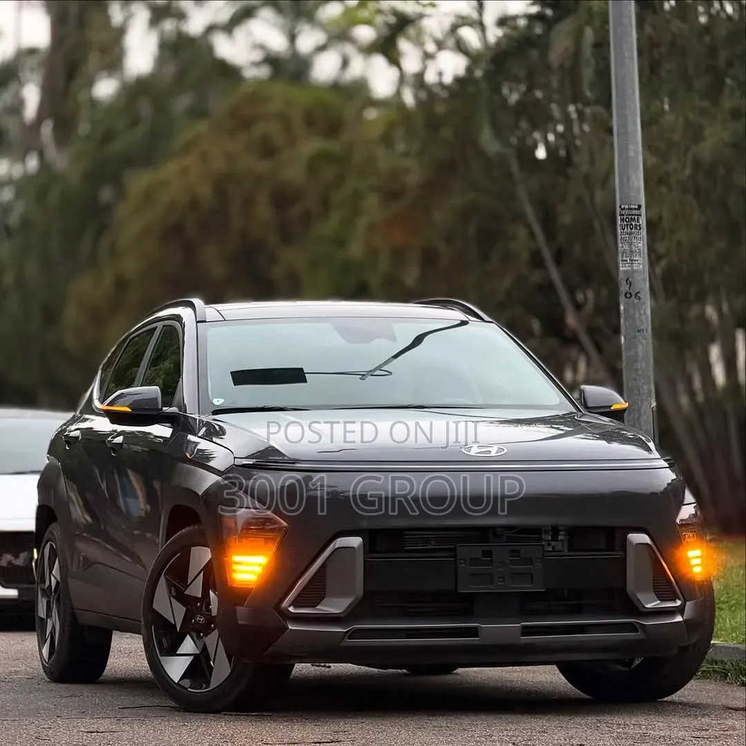 Hyundai Kona 2025 Gray