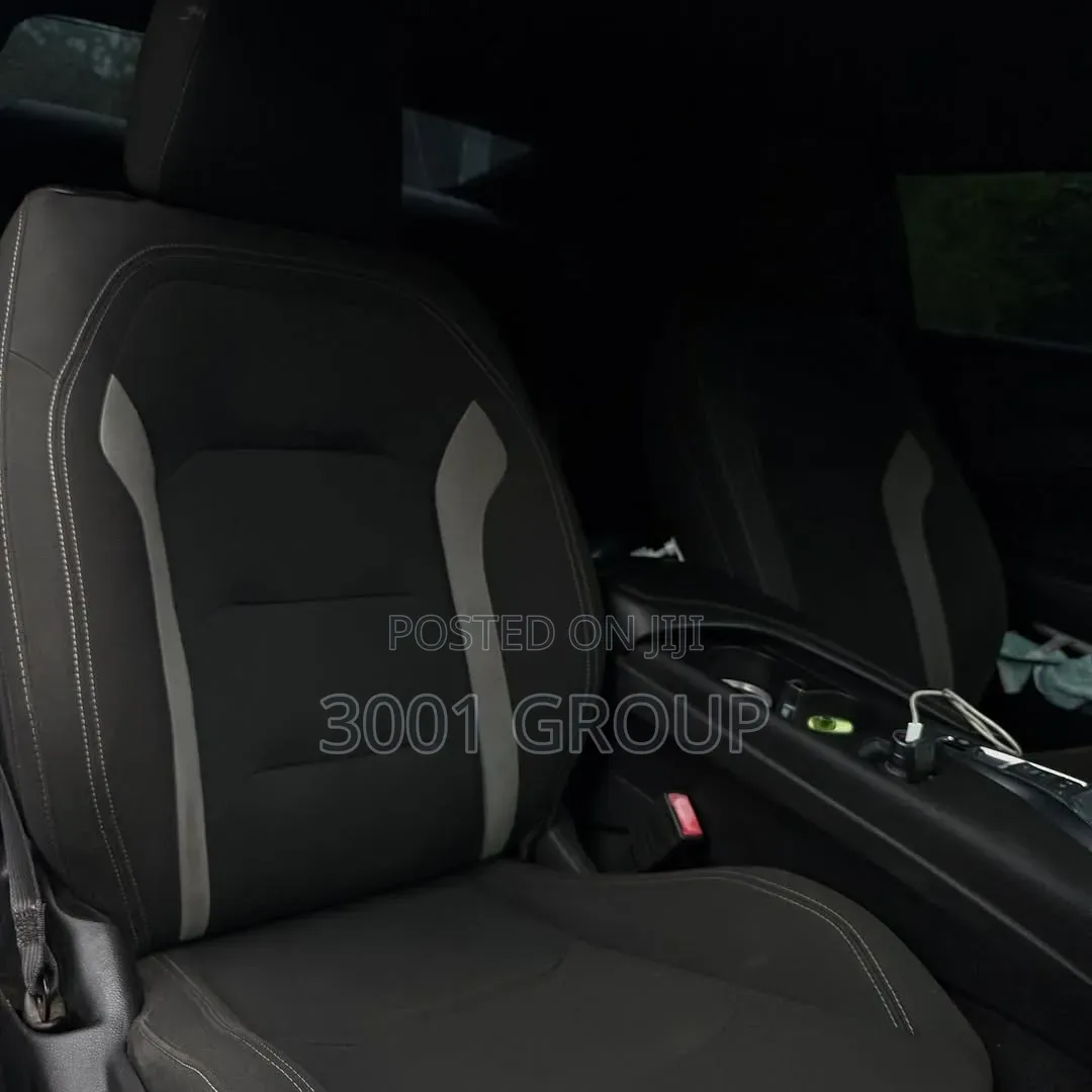 Chevrolet Camaro 2020 White