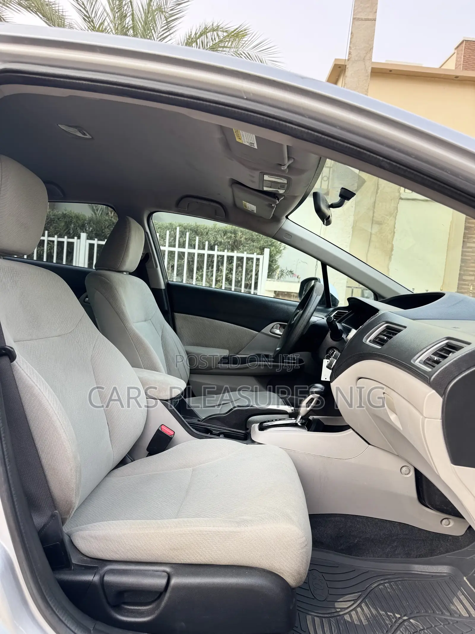 Honda Civic EX 2dr Coupe (1.8L 4cyl CVT) 2014 Silver