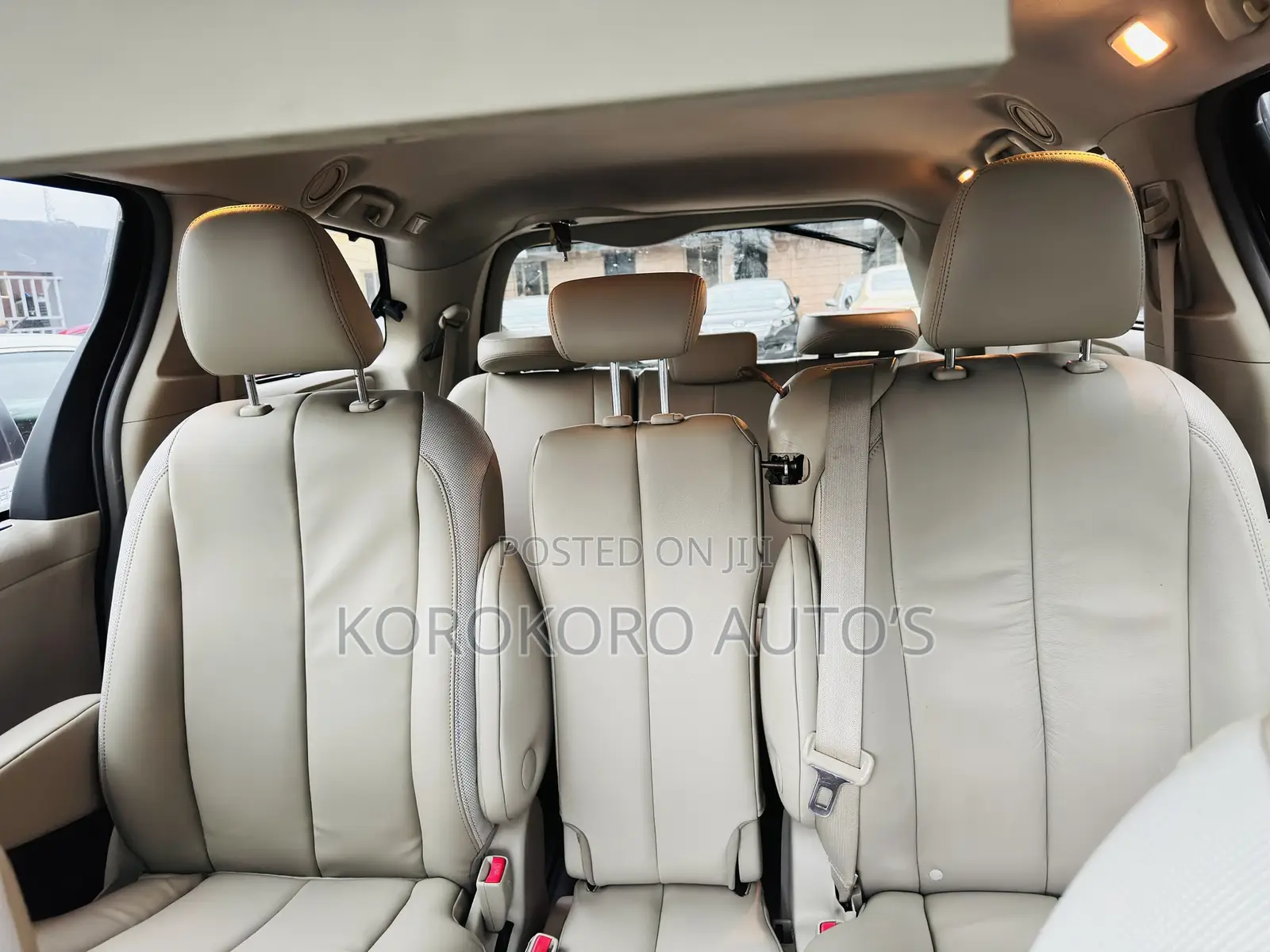 Toyota Sienna XLE 7 Passenger 2010 Black