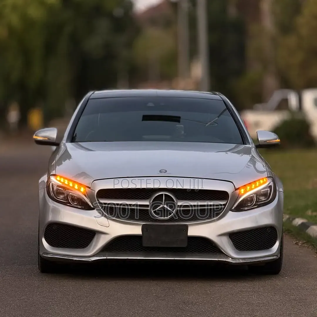Mercedes-Benz C400 2016 Silver