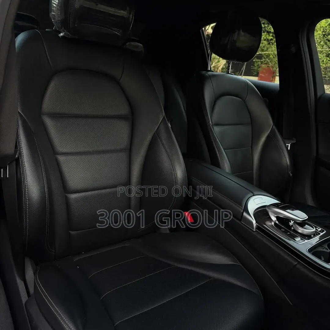 Mercedes-Benz C400 2016 Silver