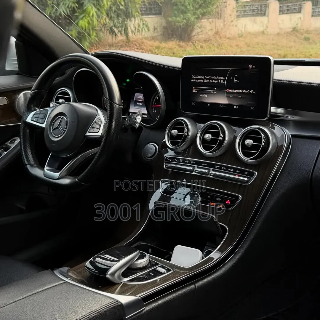 Mercedes-Benz C400 2016 Silver