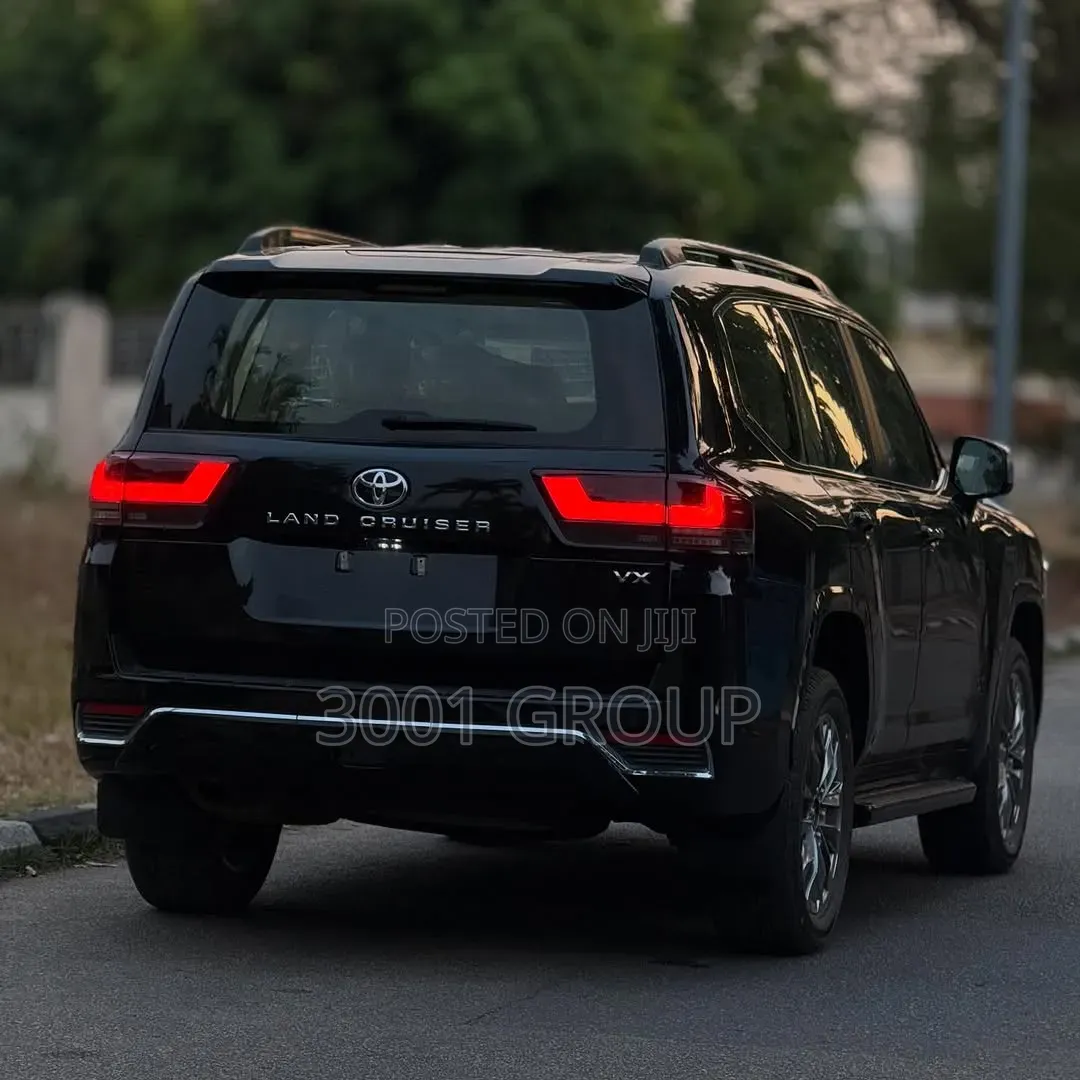 New Toyota Land Cruiser 2025 Black