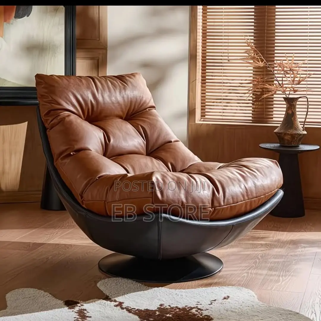 Luxury Swivel Lounge Chair – Soft Life Statement Seat