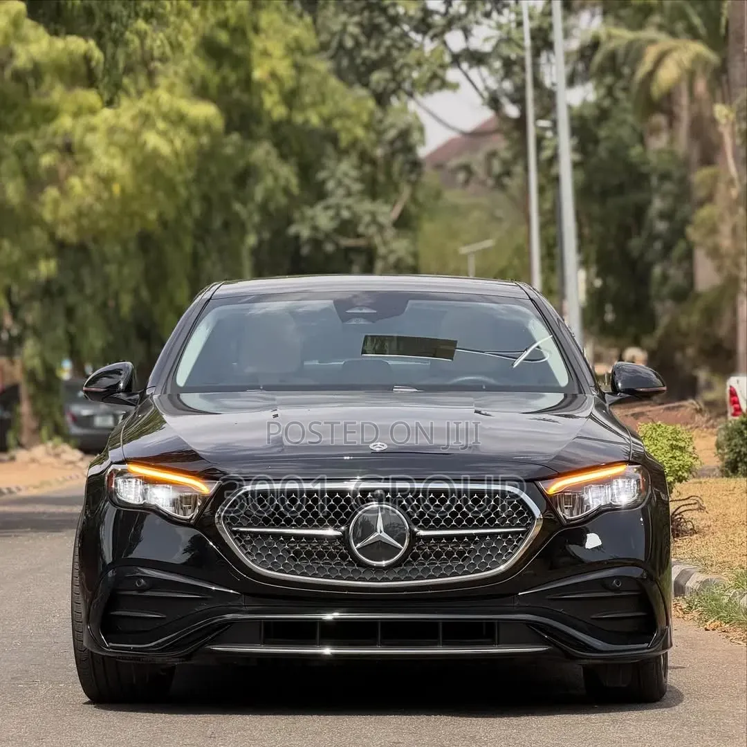 Mercedes-Benz E350 2025 Black