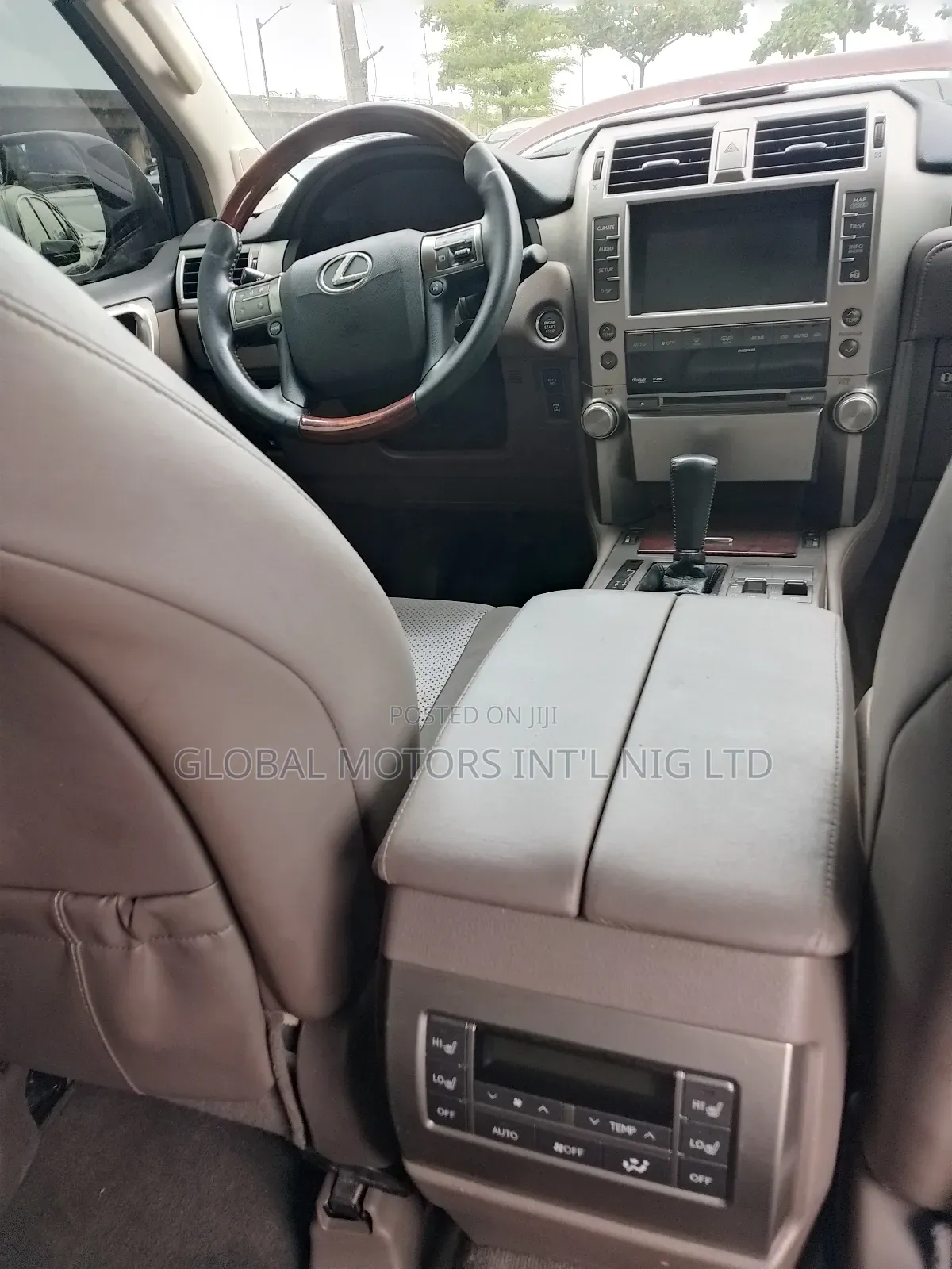 Lexus GX 460 Premium 2012 Gold