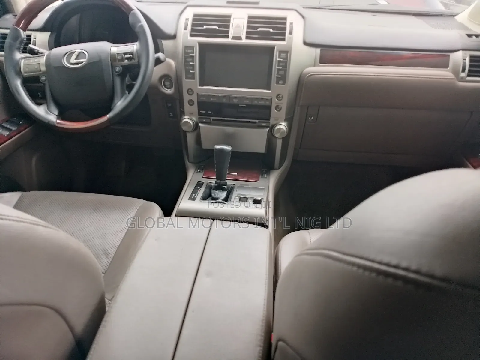 Lexus GX 460 Premium 2012 Gold