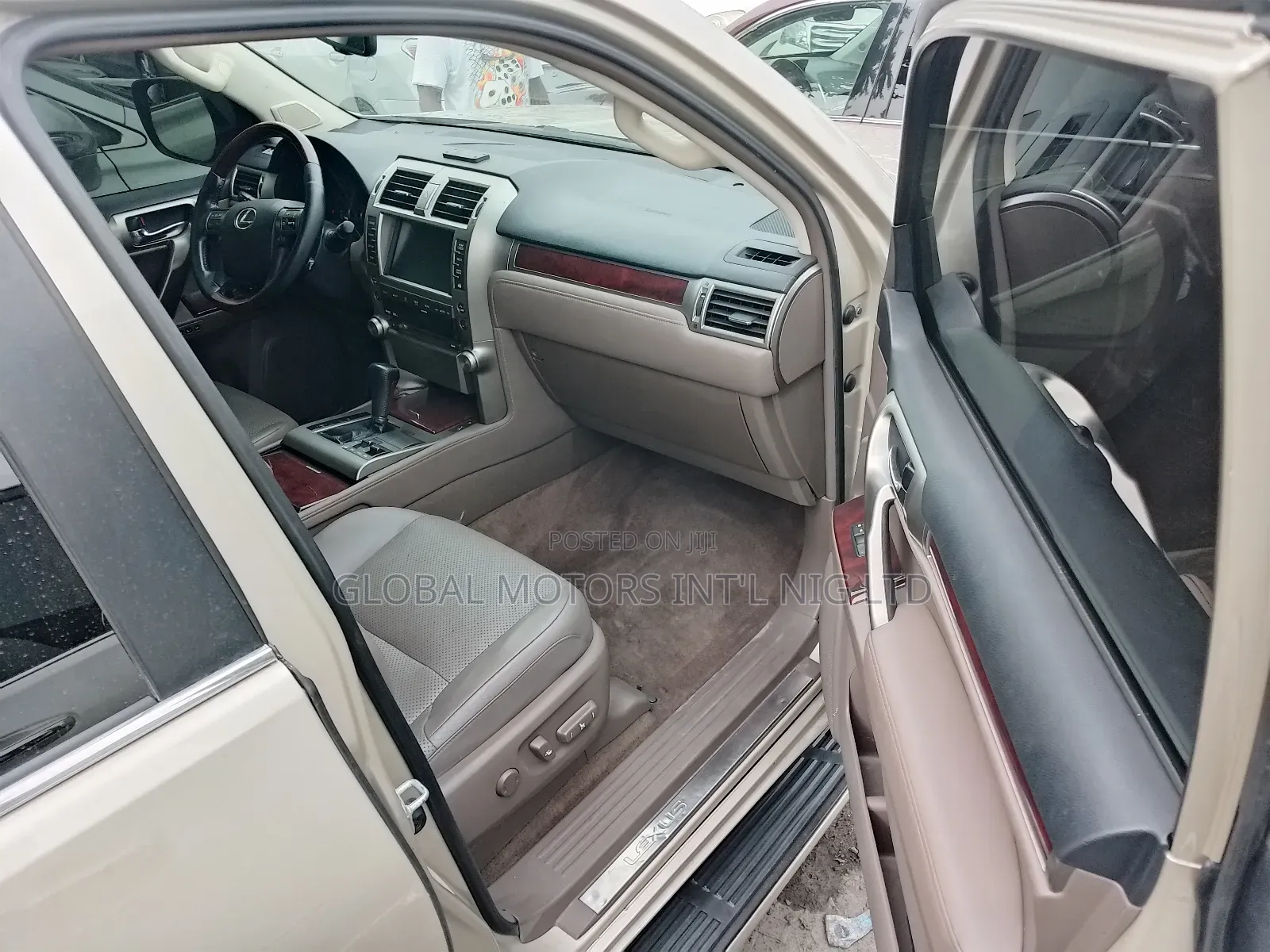 Lexus GX 460 Premium 2012 Gold