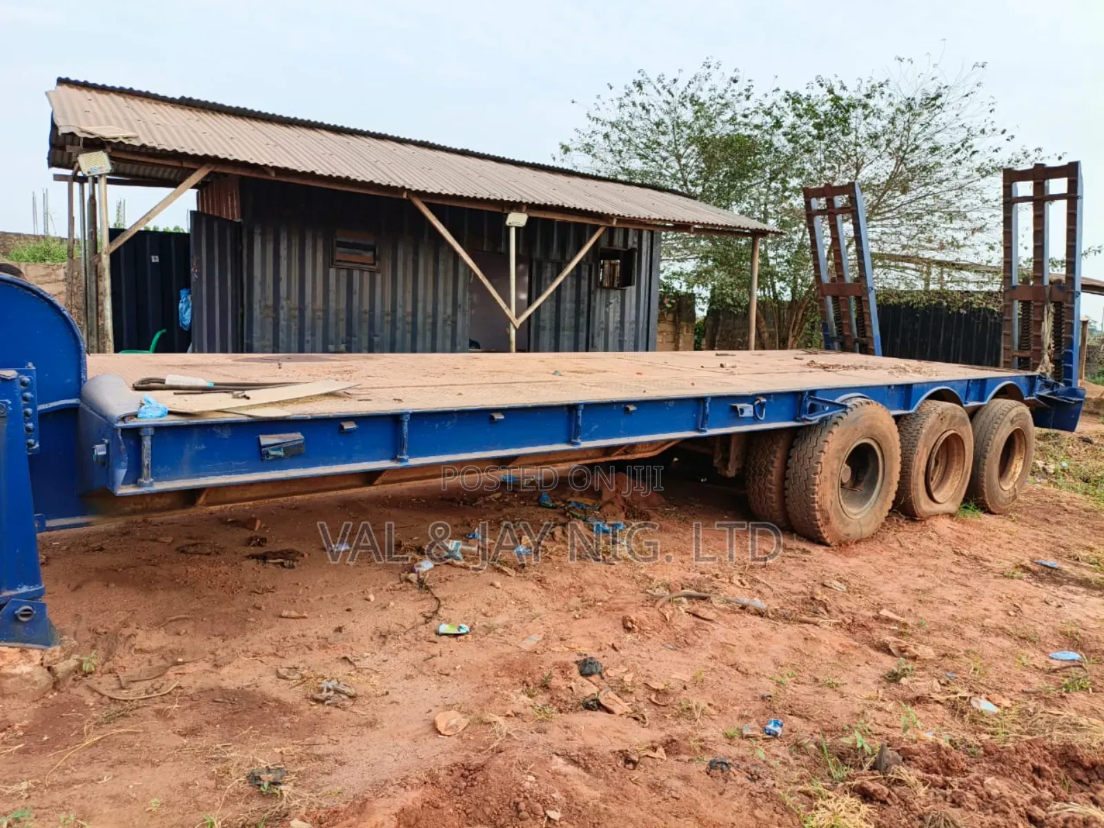 100 Tons 3 Axles Lowbed - Company Use