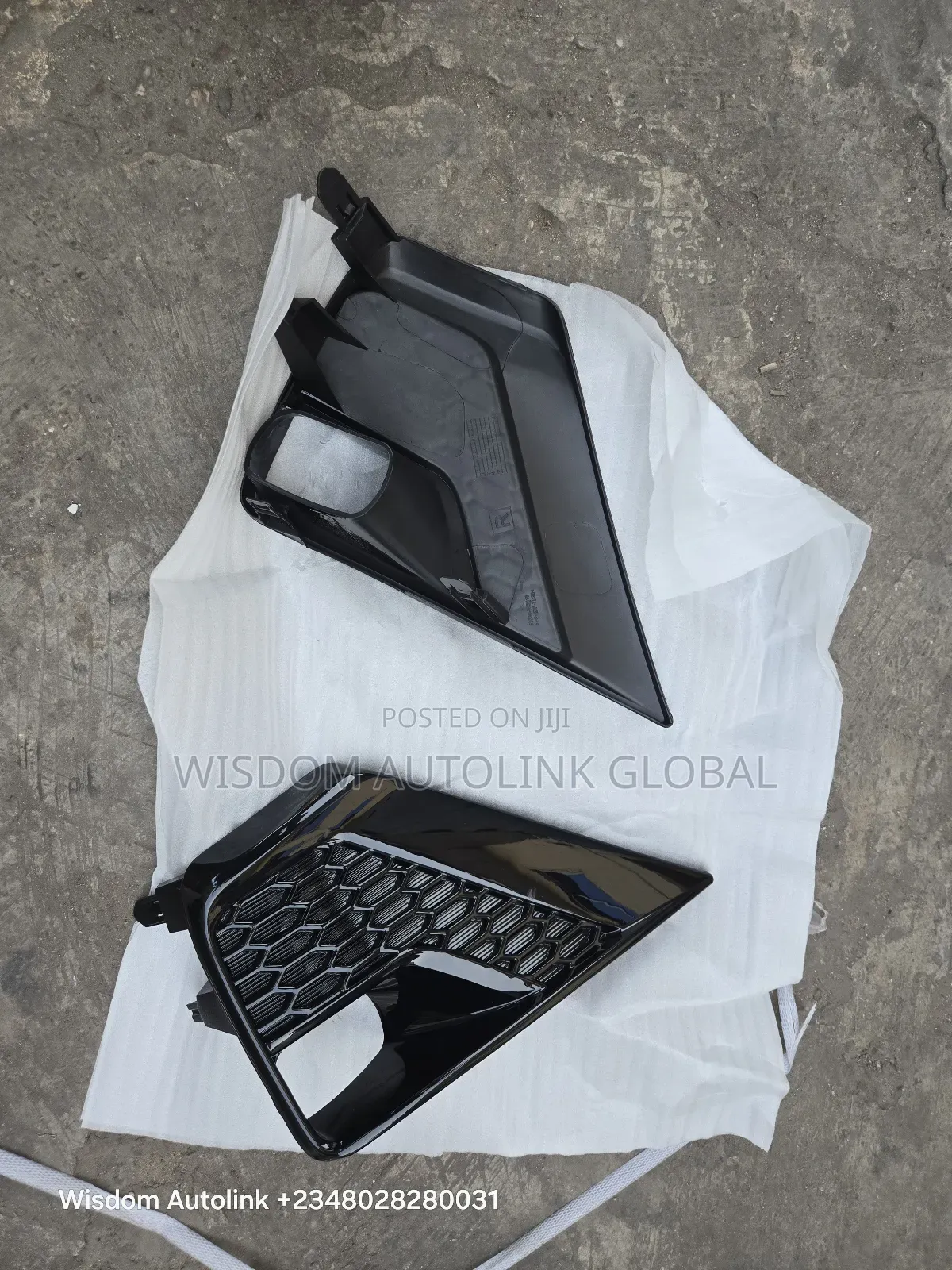 Foglamp Cover for Toyota Land Cruiser Prado 2021/2023 Direct
