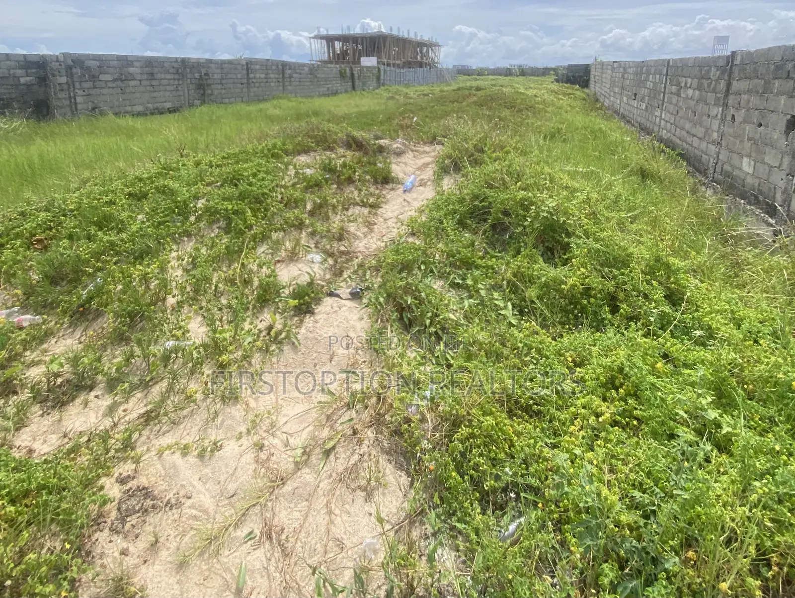 Half Plot of Land Measuring 330sqm at Atlantic View Estate Igbo Efon