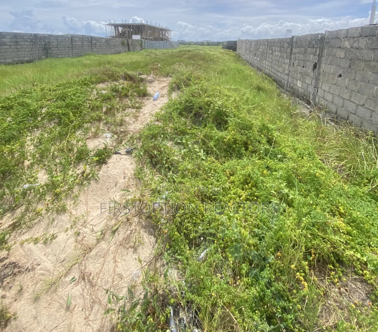 Half Plot of Land Measuring 330sqm at Atlantic View Estate Igbo Efon