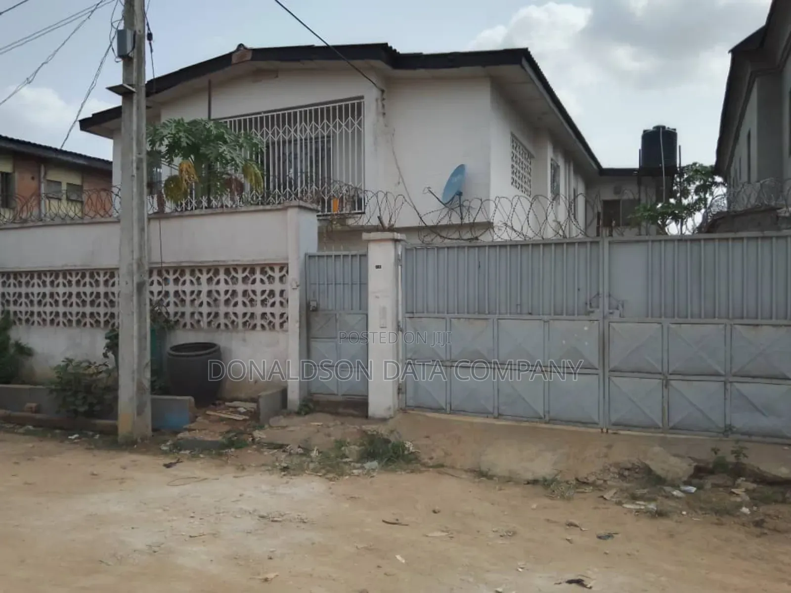 4bdrm Duplex in Akowanjo, Akowonjo for sale