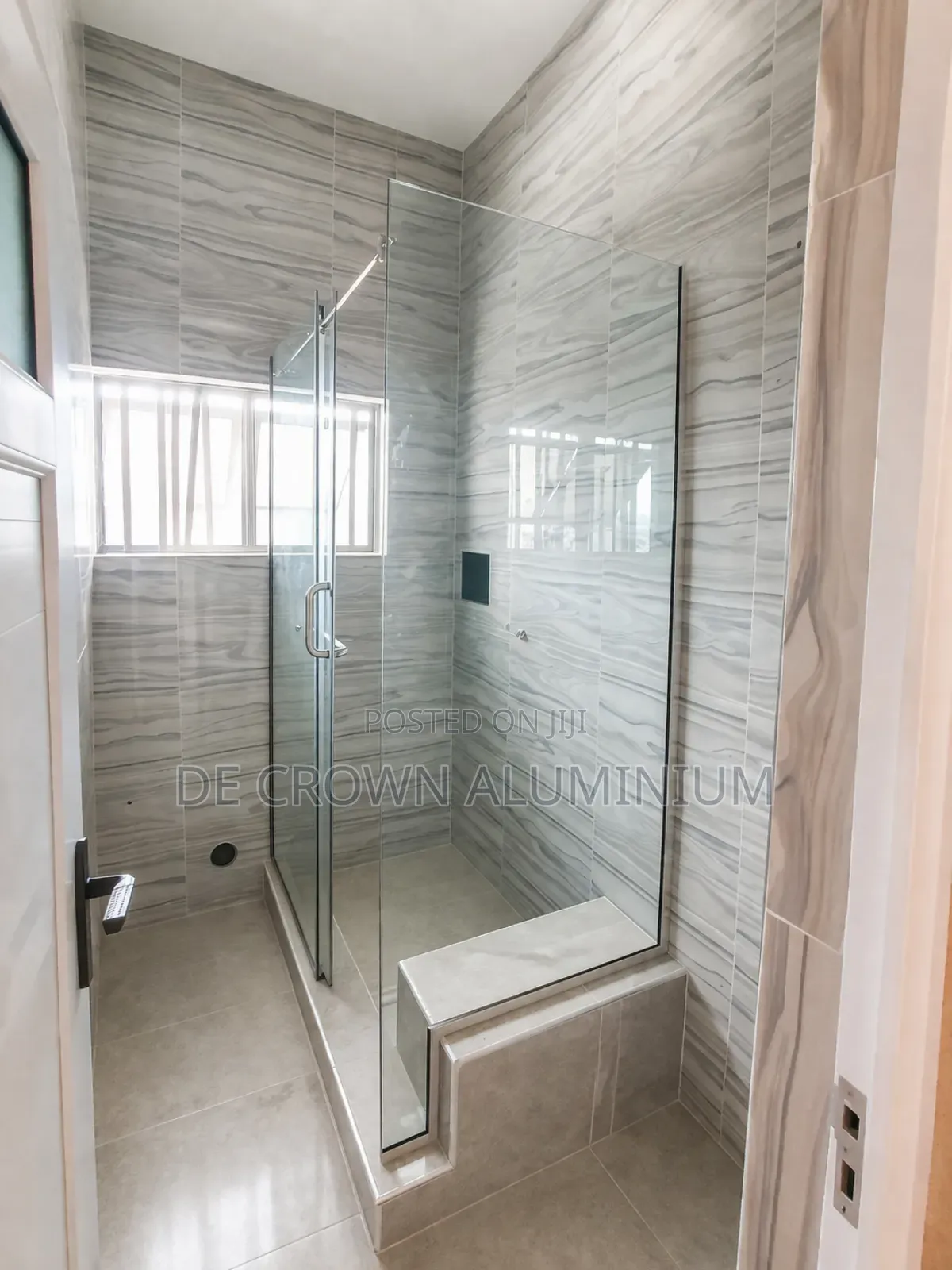 10mm Tempered Clear Glass Shower Cubicle – Premium Finish | Durable