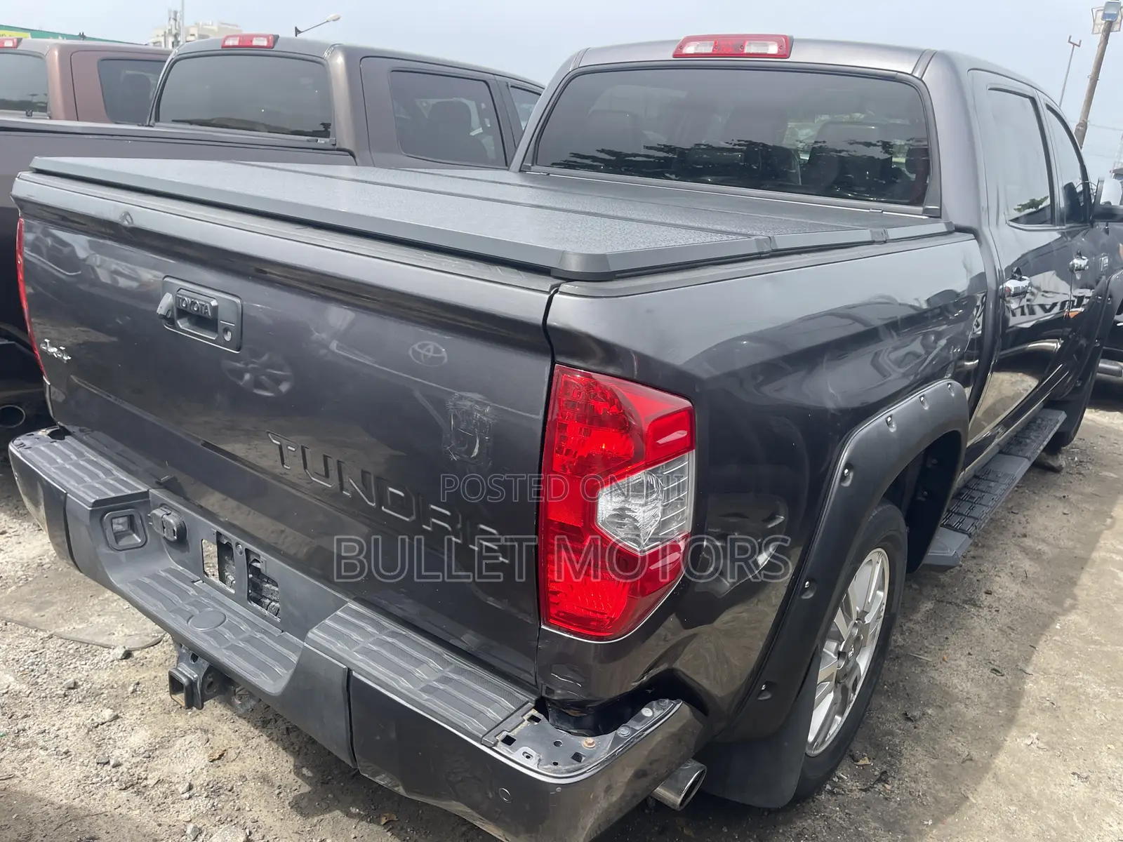 Toyota Tundra 2018 Gray