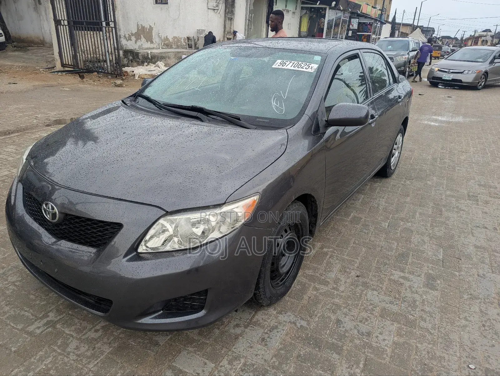 Toyota Corolla LE 4dr Sedan (1.8L 4 cyl 4A) 2009 Gray