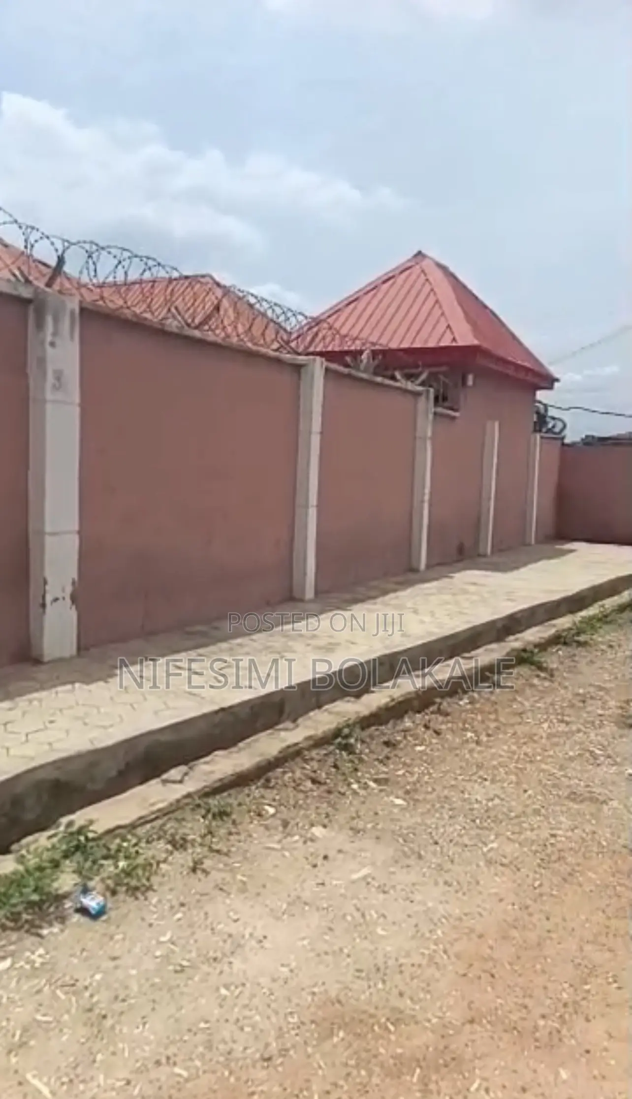 13bdrm Block of Flats in Apete, Eleyele for sale