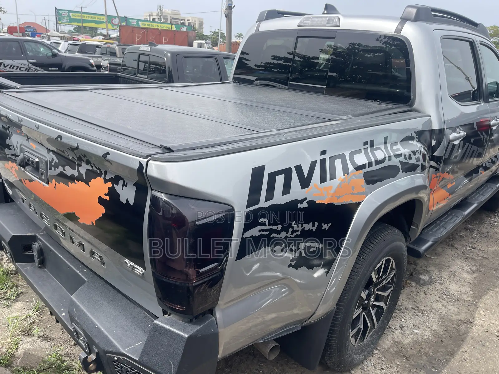Toyota Tacoma Limited 2022 Silver