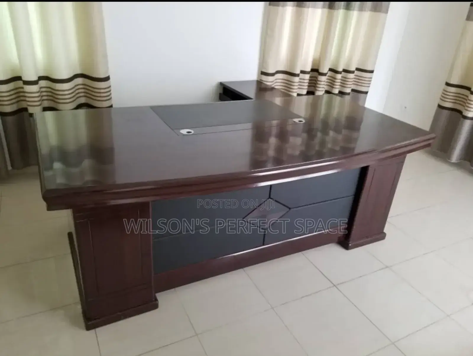 1.8 Meters Executive Office Desk With Extension