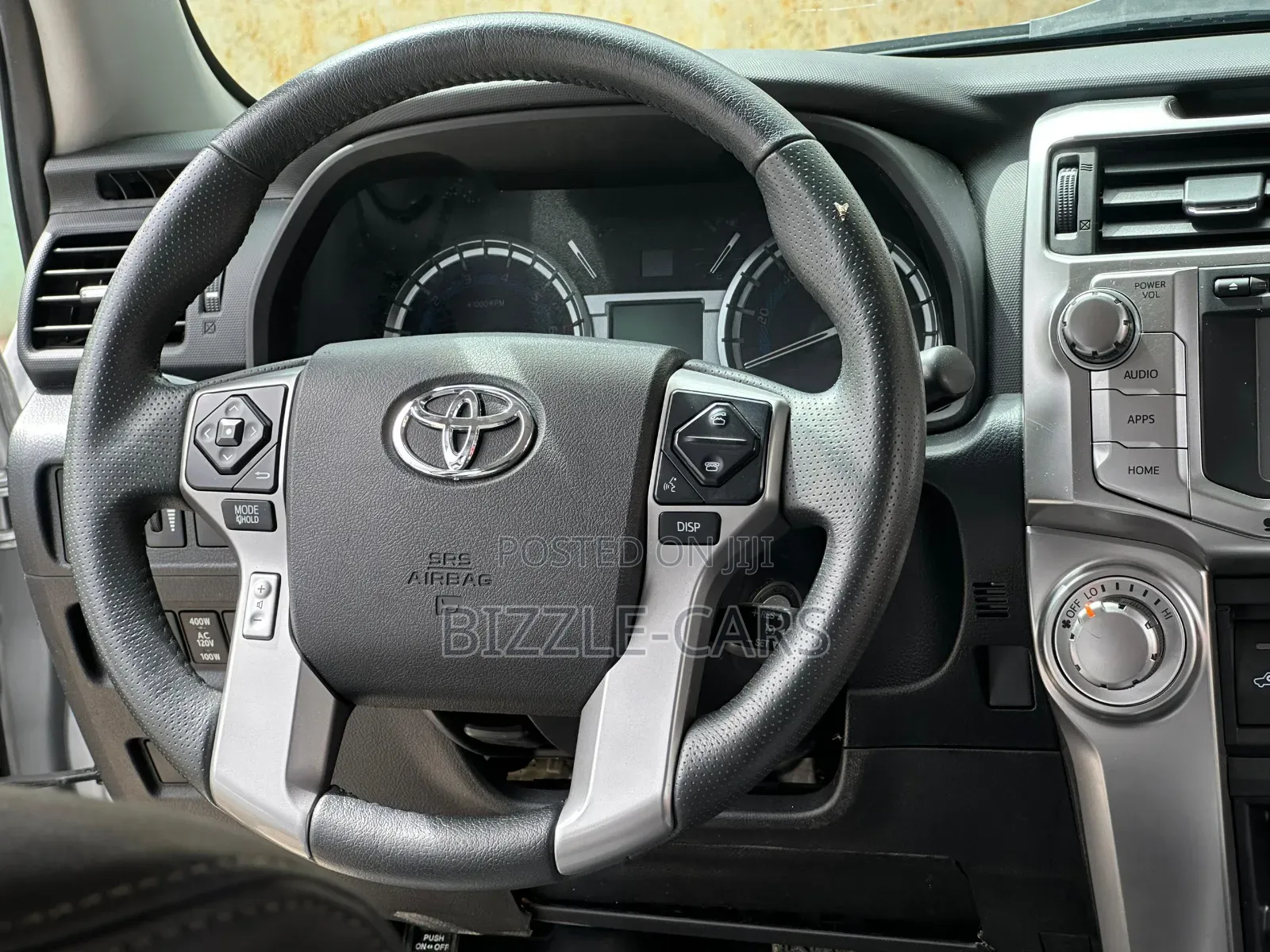Toyota 4-Runner SR5 4x4 2019 Silver