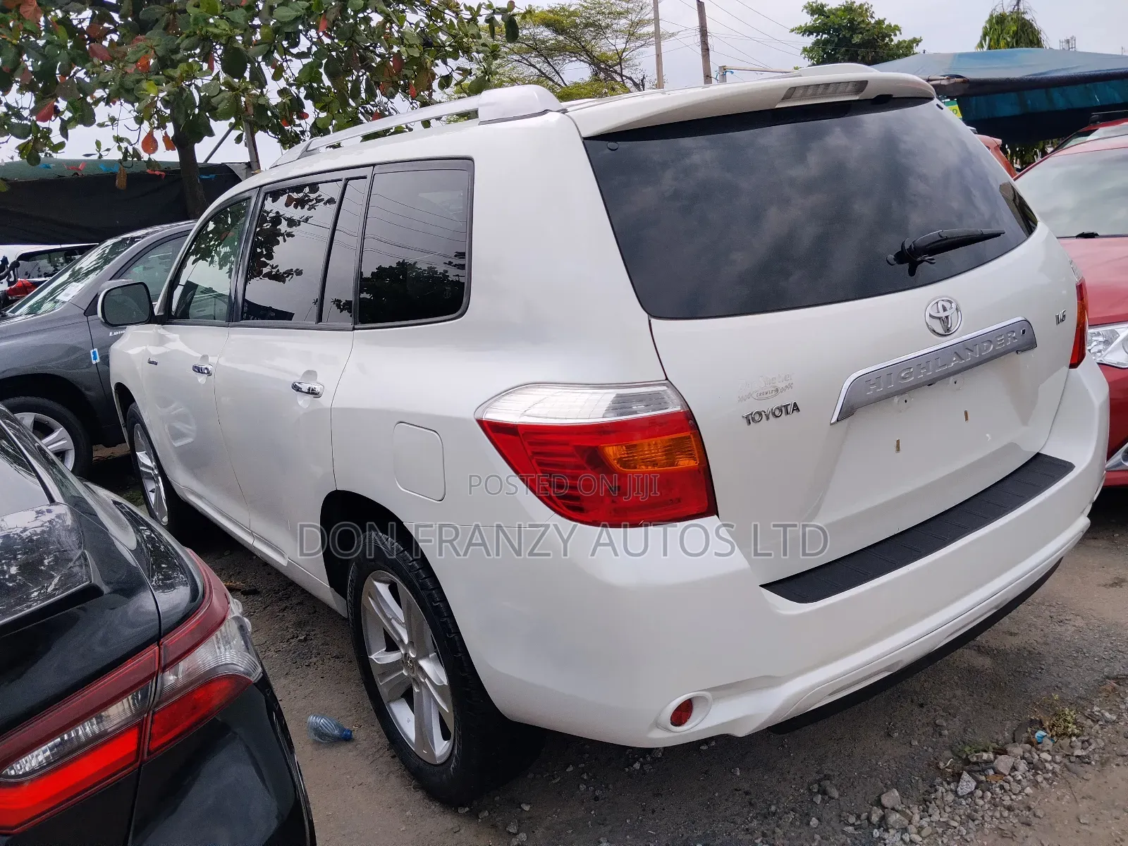 Toyota Highlander Limited 2010 White