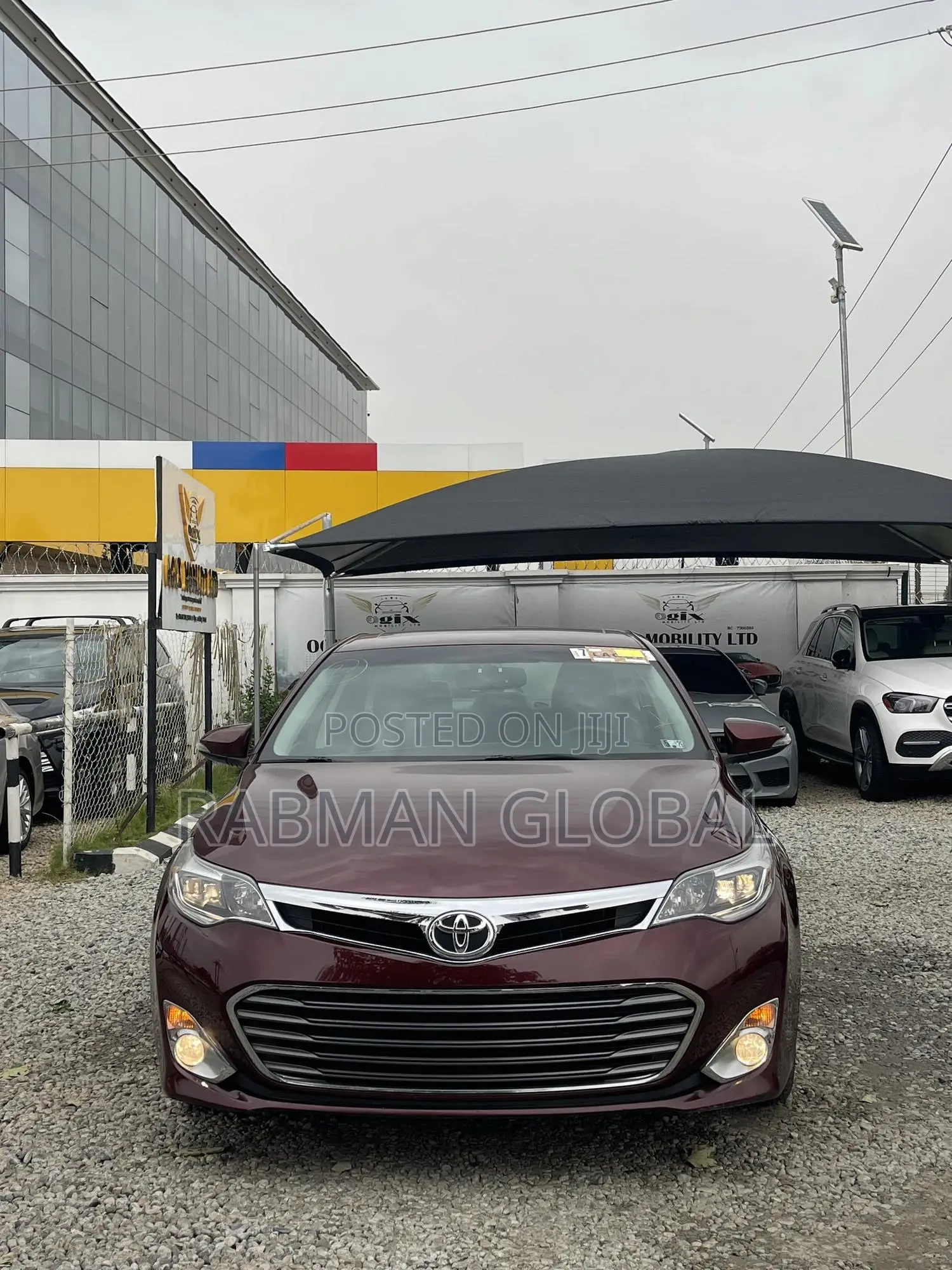 Toyota Avalon XLE FWDSedan (3.6L 6cyl 6A) 2016 Maroon