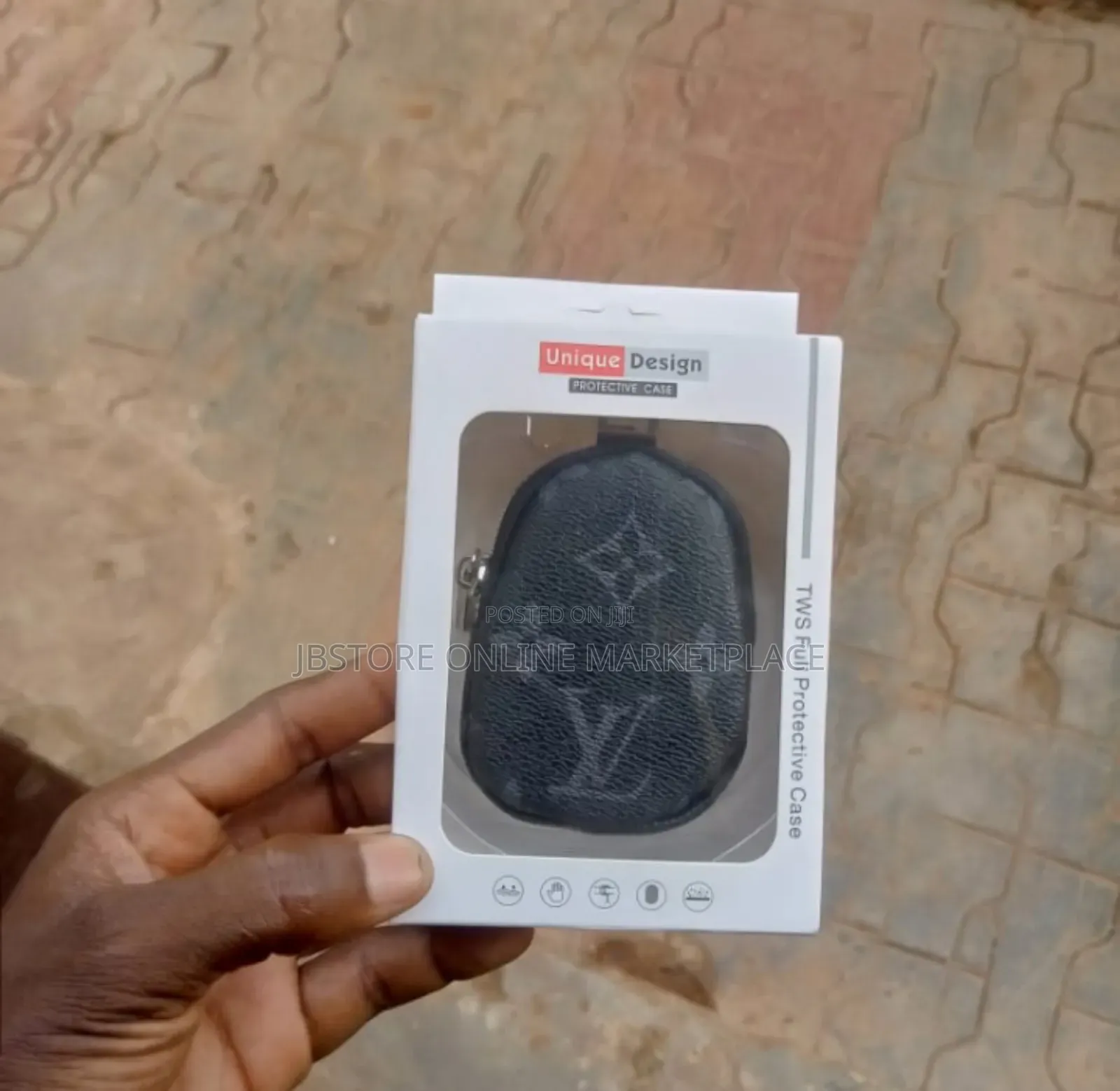 Protective Casing for All Kinds of Earbud Size