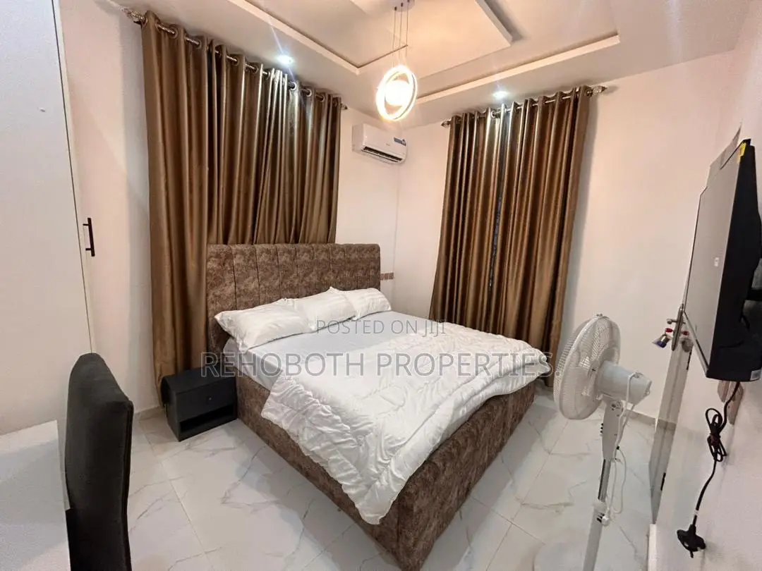Furnished 2bdrm Bungalow in Orange Gate, Oluyole Estate for rent