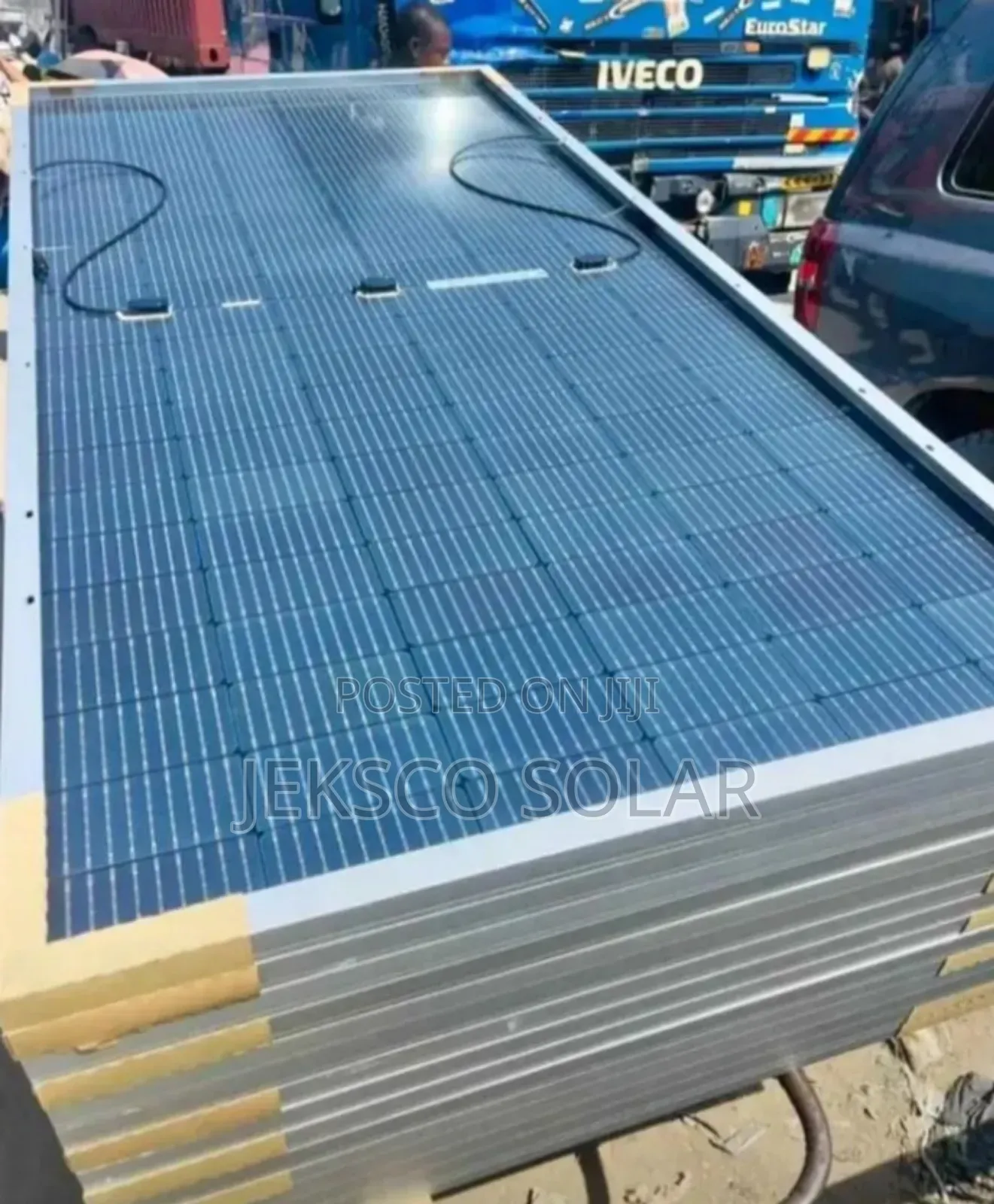 620w Jinko Panel, 156cells Mono Crystalline Bifacial