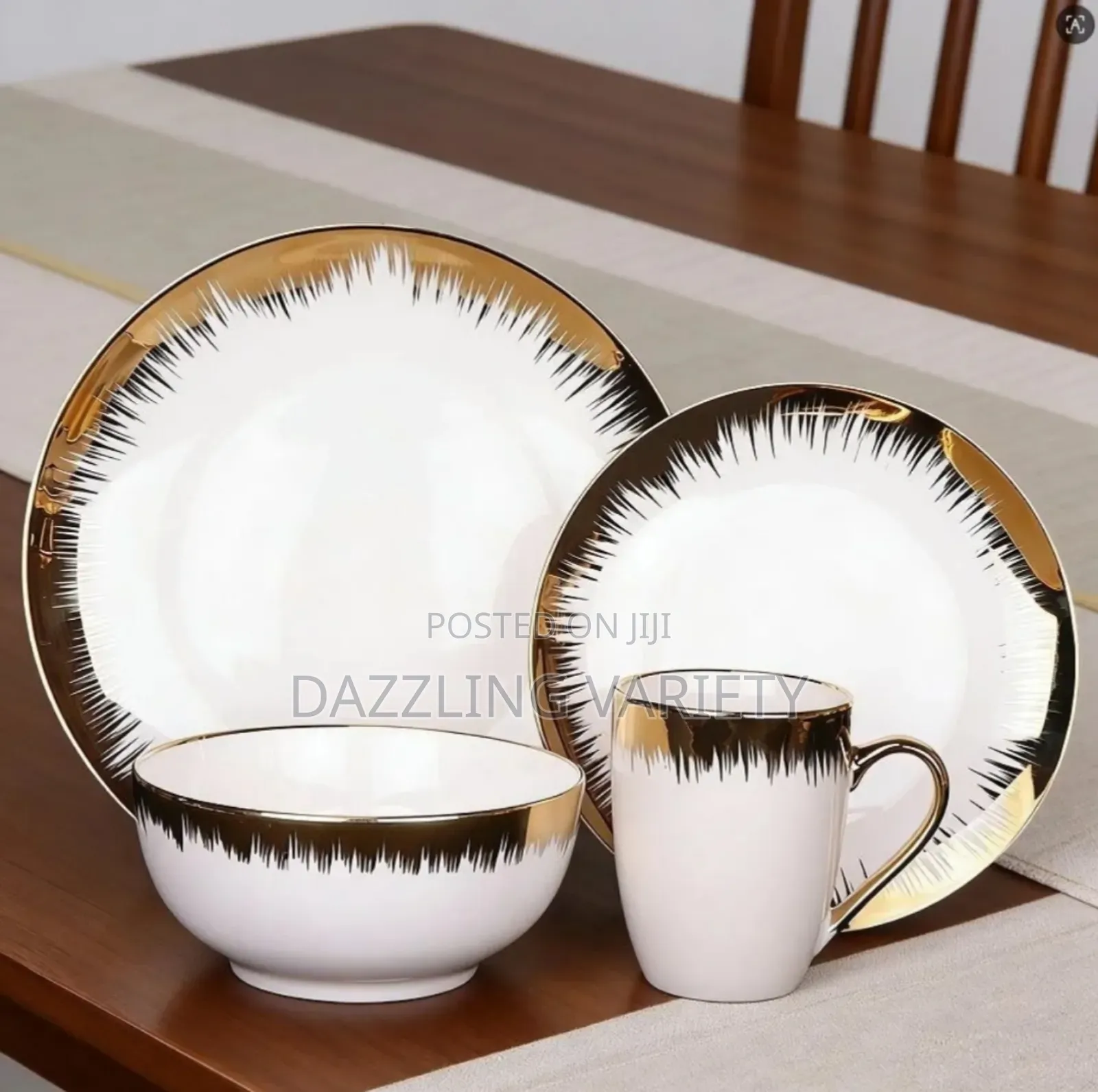 16pcs Luxury Ceramic Dinner Set - White and Gold Rim Pattern