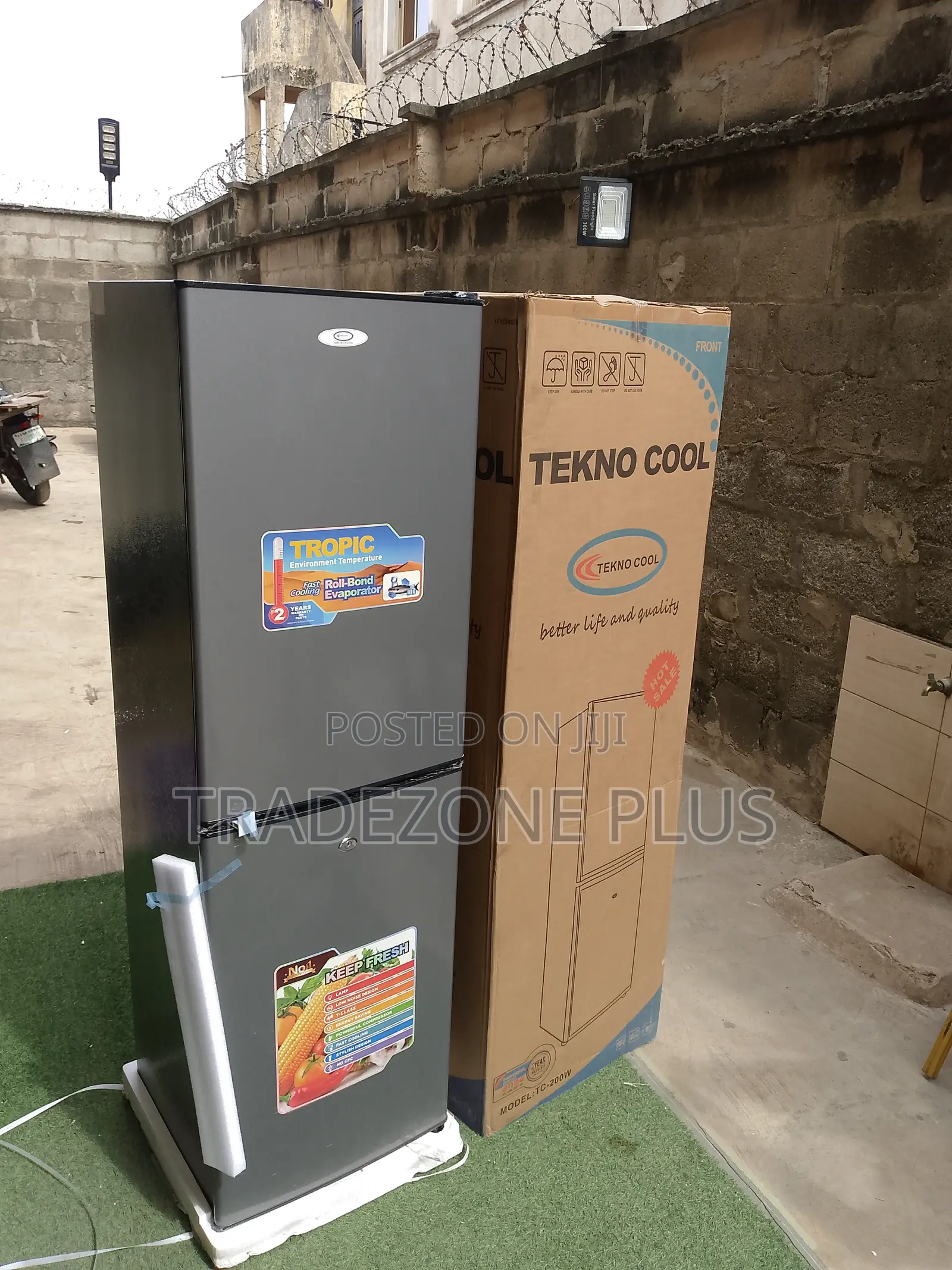Tekno Cool 200l Bottom Freezer Refrigerator