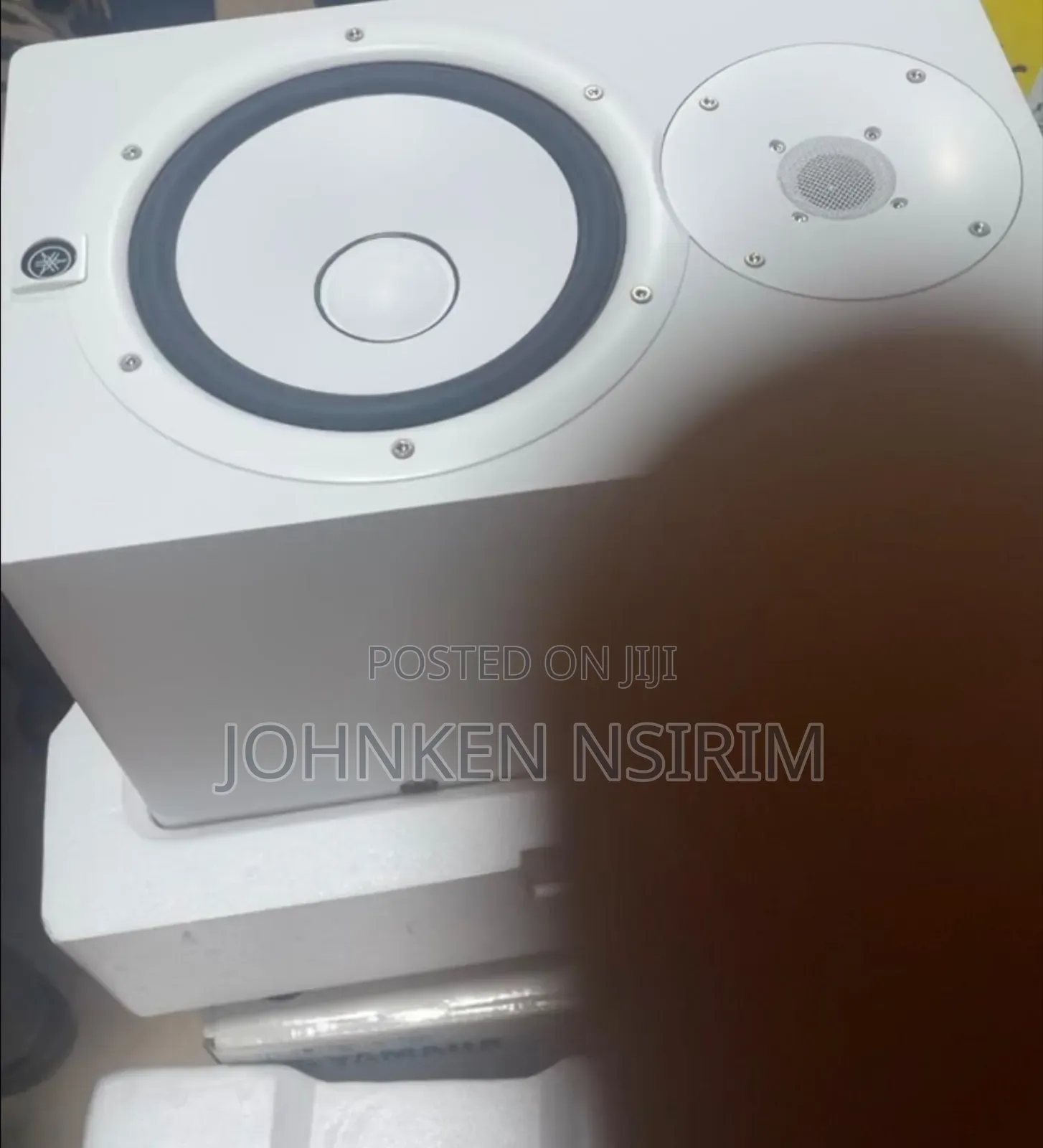Original Yamaha Ha8i White a Day Used