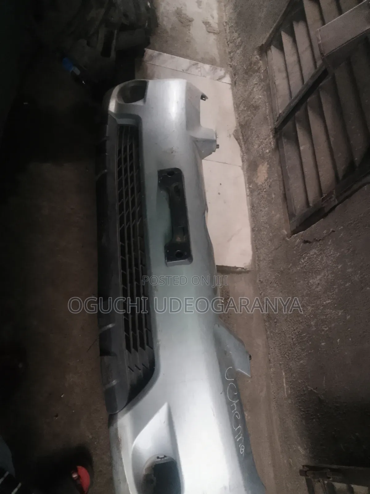 Front Bumper for Toyota Matrix 2005