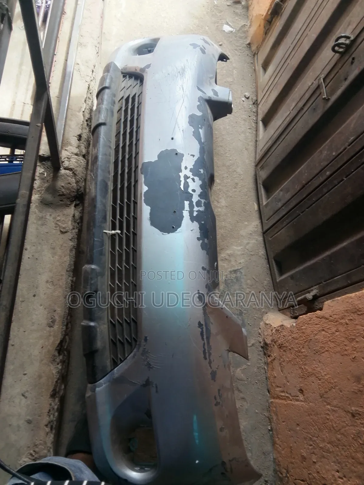 Front Bumper for Toyota Matrix 2005