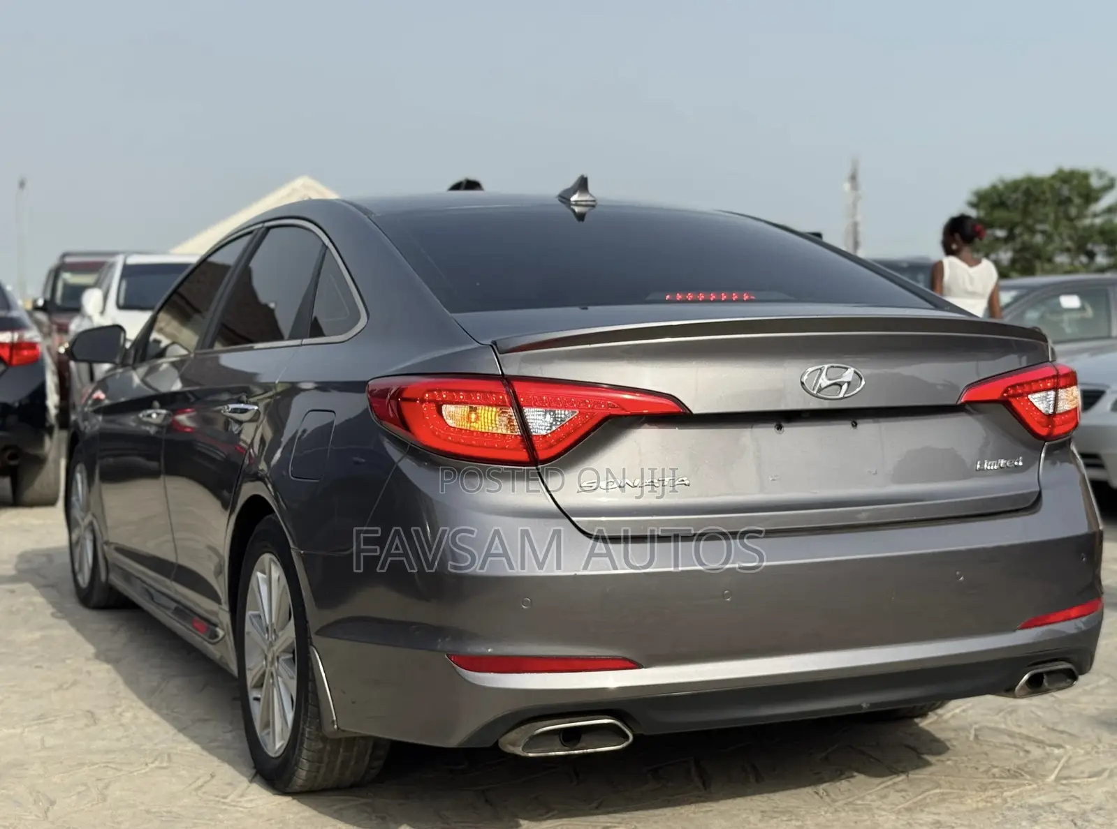 Hyundai Sonata Limited Sedan FWD (2.4L 4cyl 6A) 2016 Gray