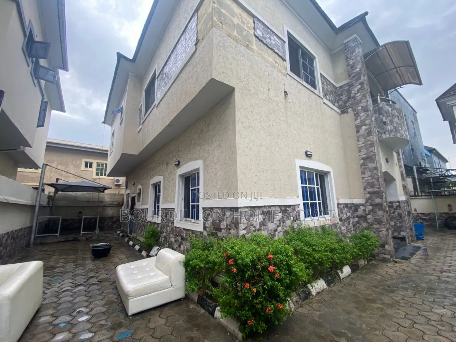 5bdrm Duplex in Chevron Lekki Lagos for rent