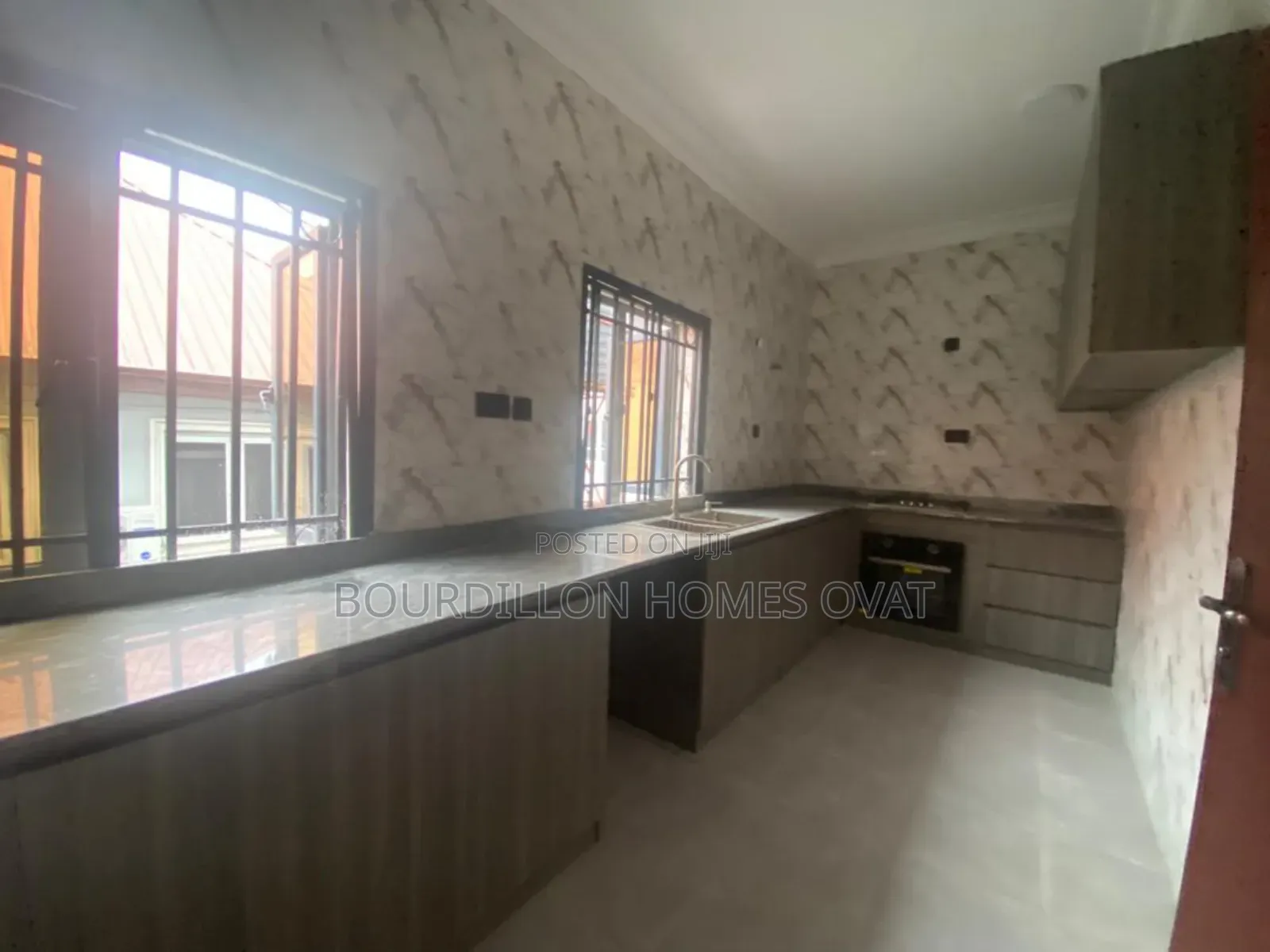 5bdrm Duplex in Chevron Lekki Lagos for rent