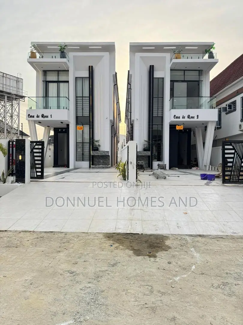5bdrm Duplex in Ikota, Ajah for sale