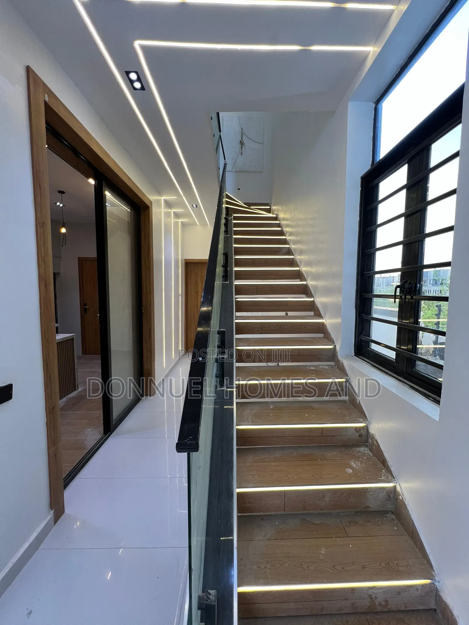 4bdrm Duplex in Ikota, Ajah for sale