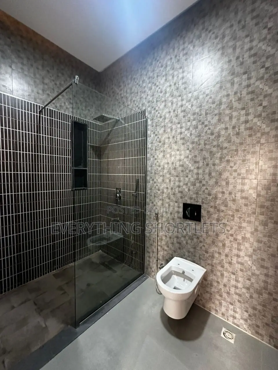 5bdrm Duplex in Katampe Extension for rent