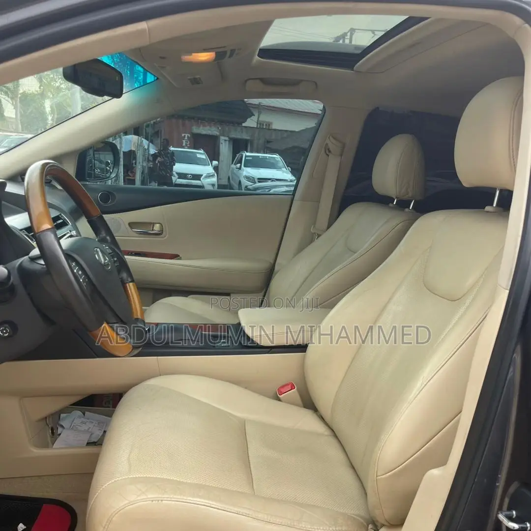 Lexus RX 350 FWD 2012