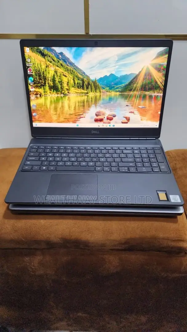 New Laptop Dell Precision 7550 16GB Intel Core i7 SSD 512GB