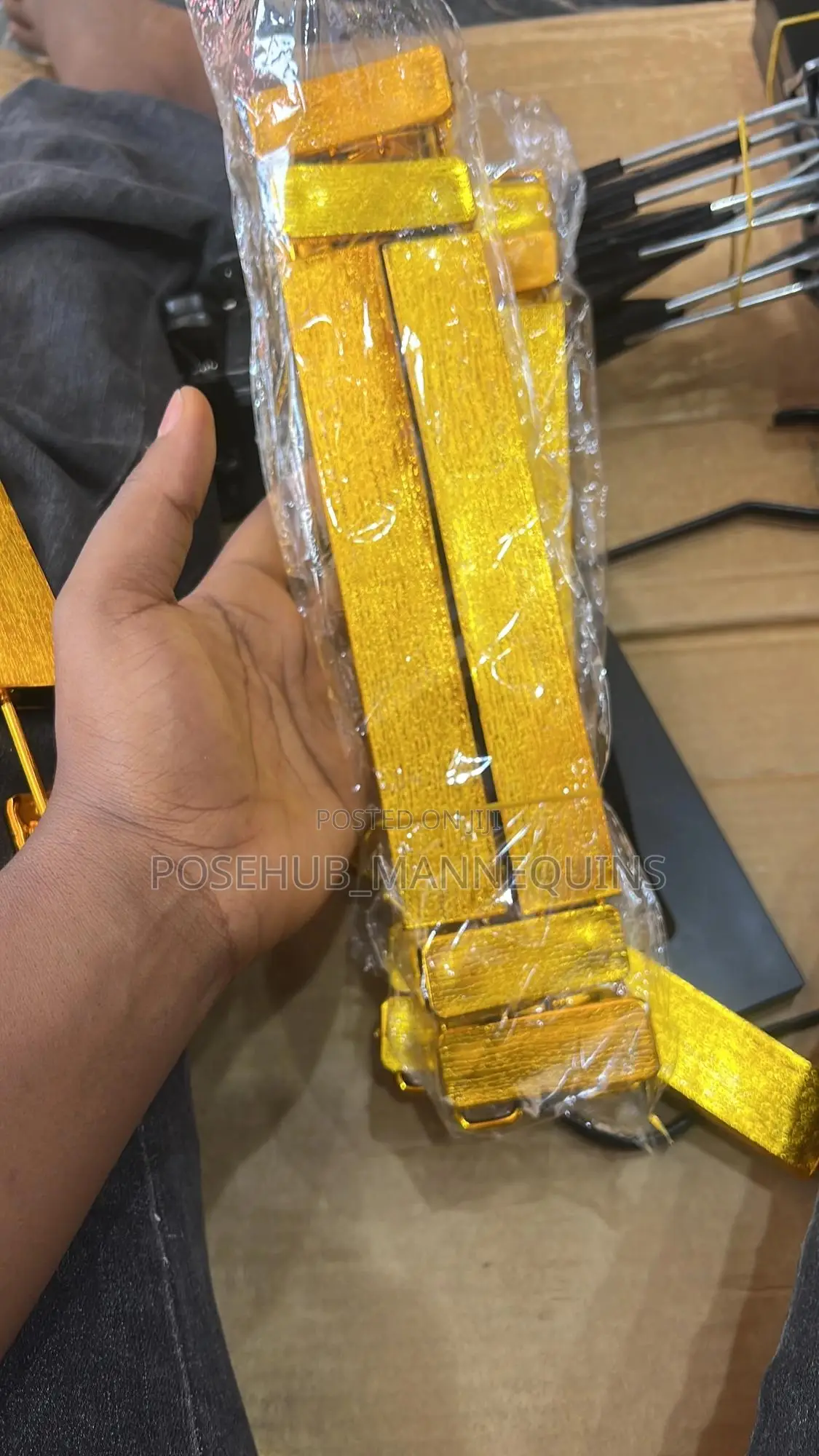 Gold Hangers With Clips