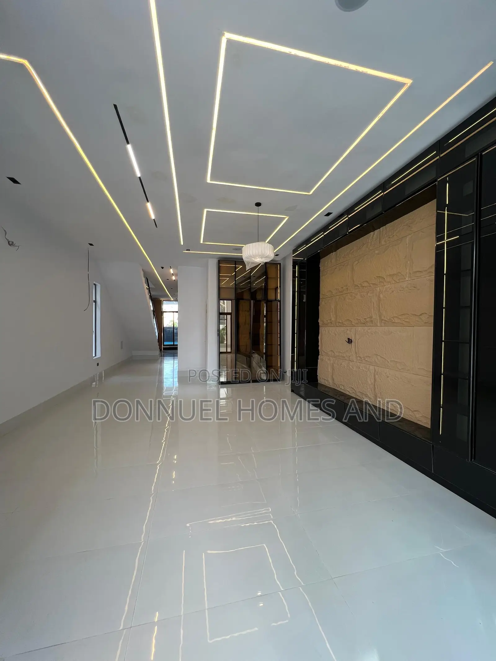 5bdrm Duplex in Ajah for sale