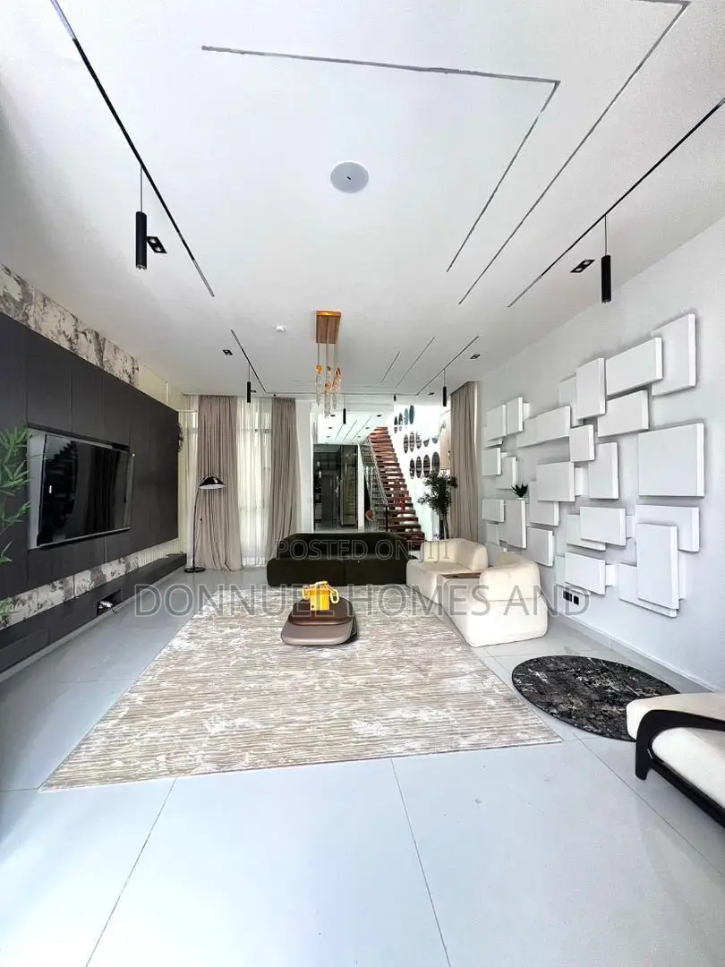 Furnished 5bdrm Duplex in Chevron, Ajah for sale