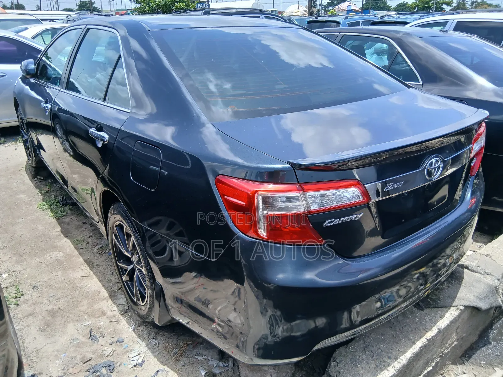Toyota Camry LE 4dr Sedan (2.5L 4cyl 6A) 2013 Black